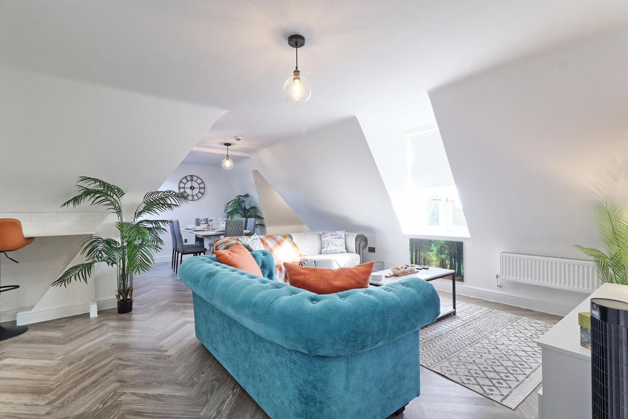 Writtle Massive 4 Bedroom Apartment With Parking In Gorgeous Countryside Location & Short Drive To Chelmsford City Centre Contractors Welcome Exterior foto